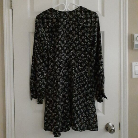 Equipment Femme Women's Size 2 Alexandria Black White Stars Silk Mini Dress - Picture 4 of 13